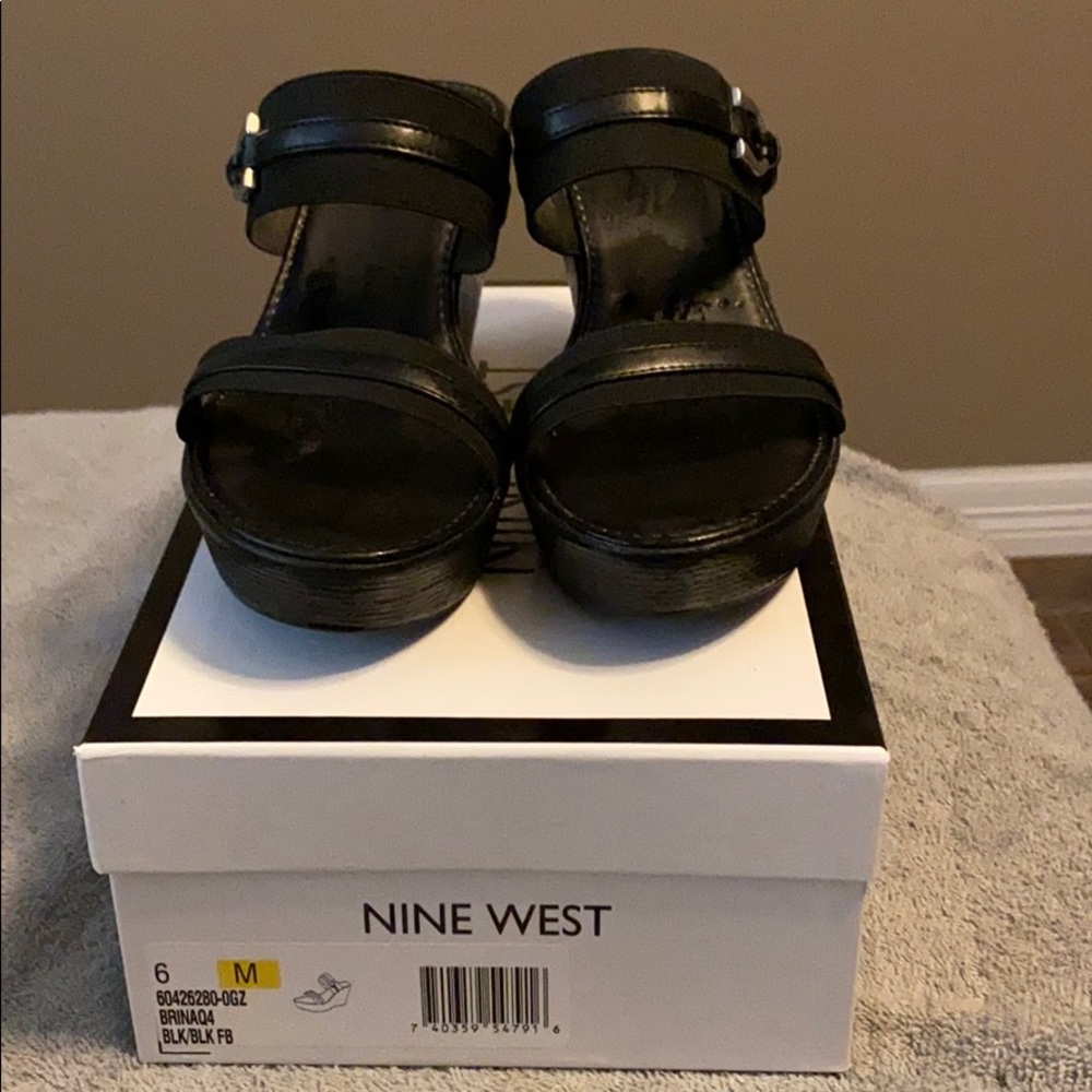 Women wedges